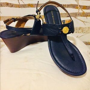 Tommy Hilfiger Wedge Sandals 8 1/2M